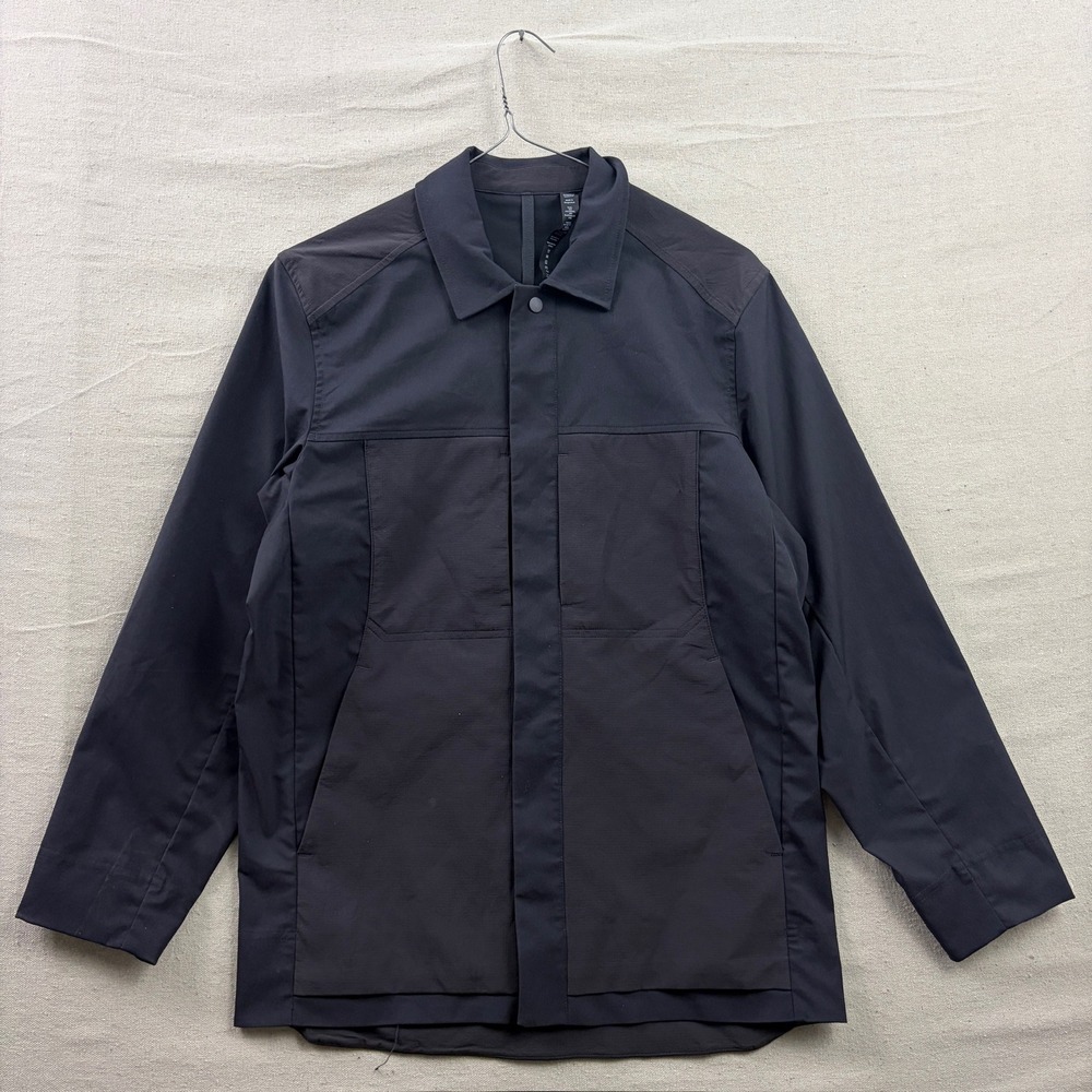 Lululemon Lab Shirt Jacket Mens S Black Techwear Contrast Panel Snap Front